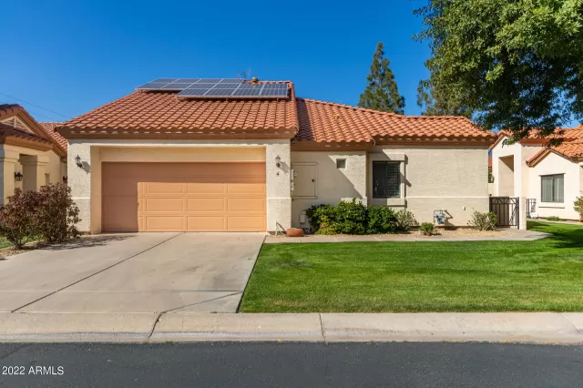 MLS: 6374728 Condo For Sale