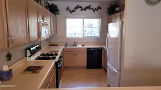 Photo #4: 6375030 Listing