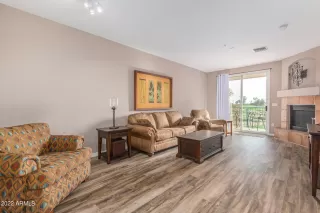 Photo #2: 6375050 Listing 