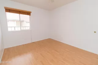 Photo #6: 6375234 Listing