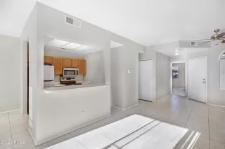 Photo #4: 6375319 Listing 