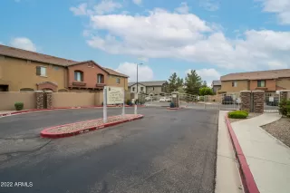 Photo #2: 6375376 Listing