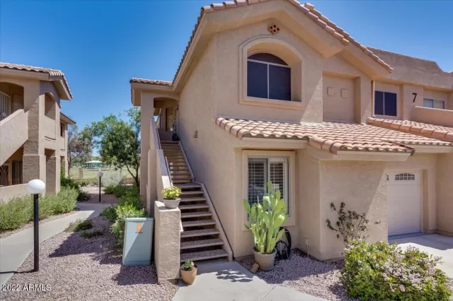 MLS: 6375676 Condo For Sale