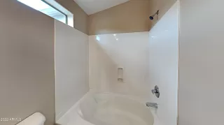 Photo #6: 6375755 Listing 