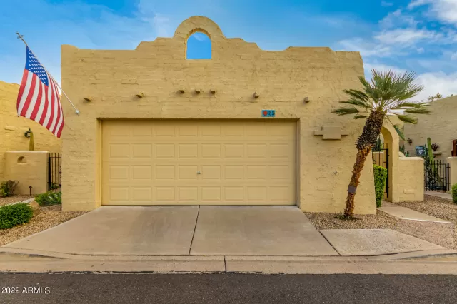 MLS: 6375878 Condo For Sale