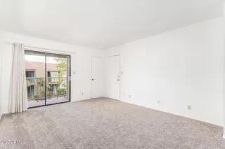 Photo #3: 6376229 Listing