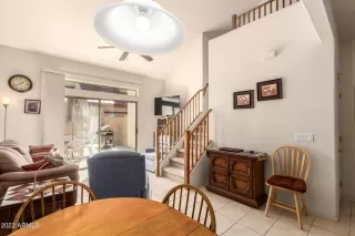 Photo #5: 6376366 Listing