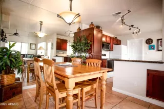 Photo #4: 6376461 Listing 