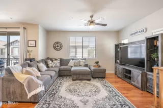 Photo #2: 6376577 Listing