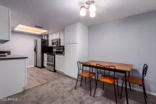 Photo #6: 6376798 Listing 