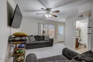 Photo #4: 6376837 Listing