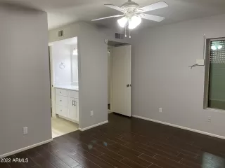 Photo #6: 6376877 Listing