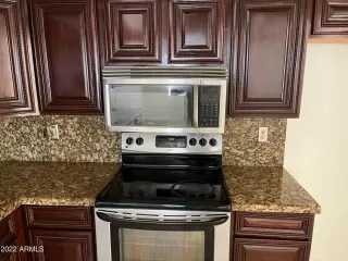 Photo #1: 6376909 Listing