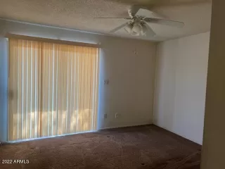 Photo #5: 6376998 Listing