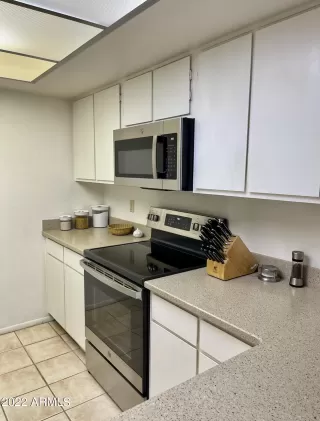 Photo #3: 6377060 Listing 