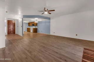 Photo #6: 6377073 Listing