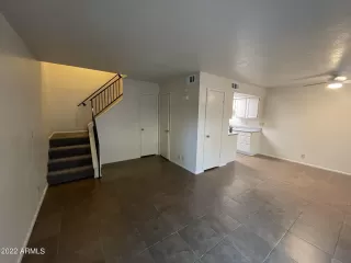 Photo #5: 6377408 Listing