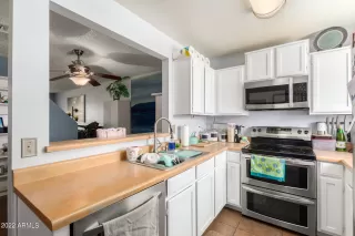 Photo #6: 6377533 Listing