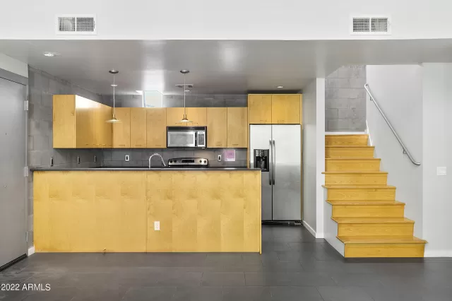 MLS: 6377865 Condo For Sale