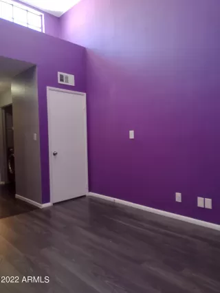 Photo #6: 6378206 Listing