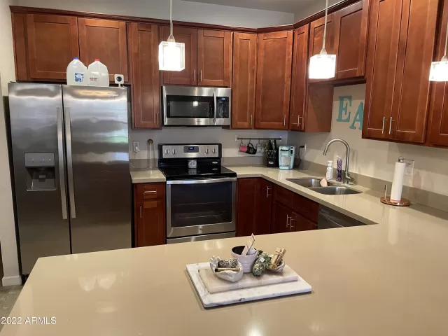 MLS: 6378258 Condo For Sale