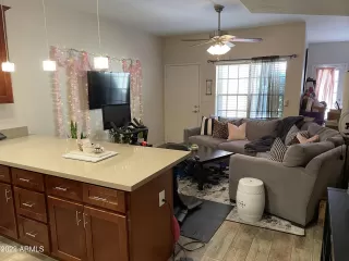 Photo #3: 6378258 Listing