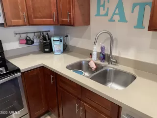 Photo #4: 6378258 Listing