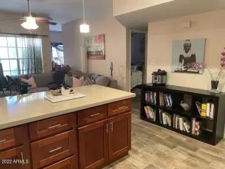 Photo #6: 6378258 Listing