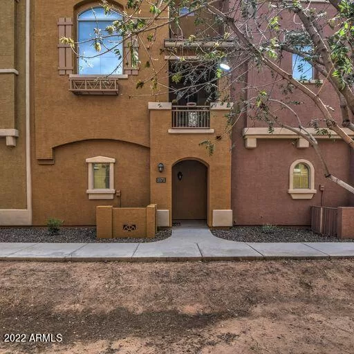 MLS: 6378646 Condo For Sale