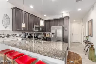 Photo #2: 6378900 Listing 
