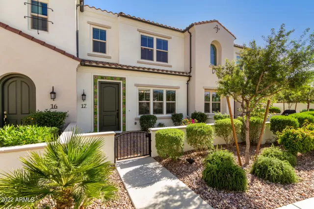 MLS: 6379027 Condo For Sale