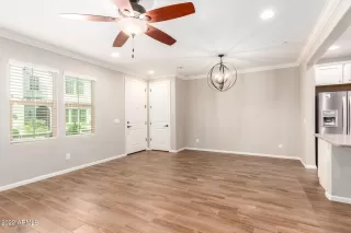 Photo #5: 6379027 Listing