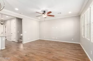 Photo #6: 6379027 Listing