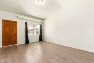 Photo #3: 6379344 Listing