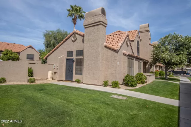 MLS: 6379364 Condo For Sale