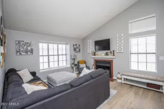 Photo #2: 6379364 Listing