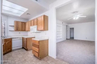 Photo #3: 6379376 Listing 