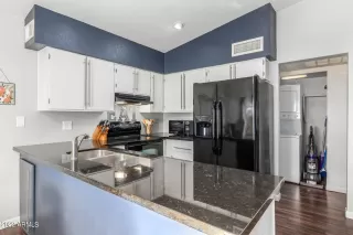 Photo #6: 6379383 Listing 