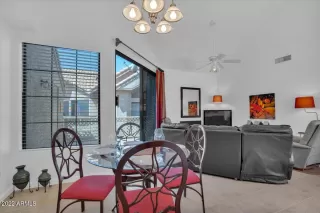 Photo #5: 6379862 Listing 