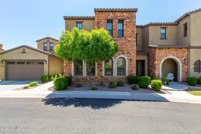 MLS: 6380036 Condo For Sale