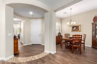 Photo #5: 6380036 Listing 