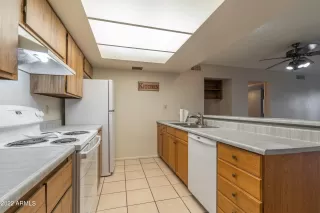 Photo #2: 6380044 Listing 