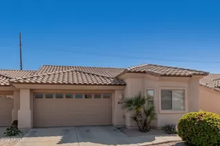 Photo #5: 6380142 Listing 