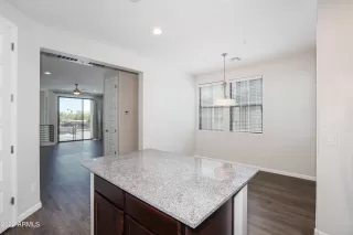 Photo #6: 6380349 Listing 