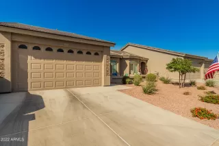 Photo #5: 6380366 Listing