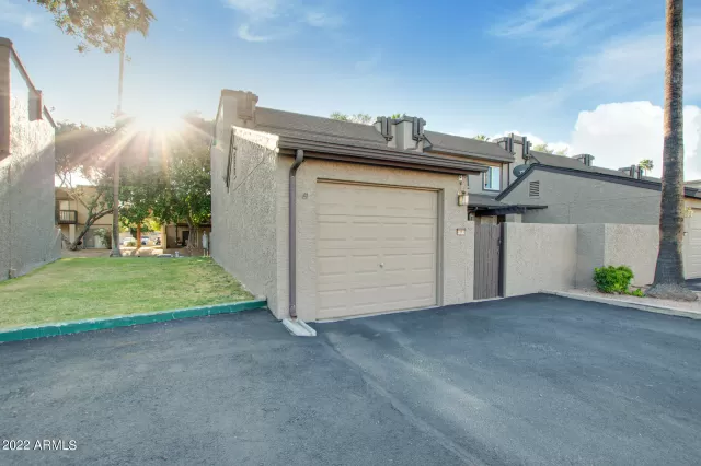 MLS: 6380378 Condo For Sale