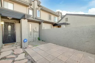 Photo #3: 6380378 Listing