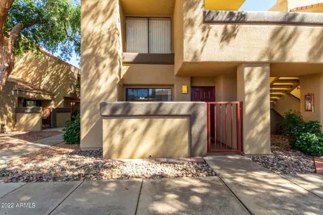 MLS: 6380583 Condo For Sale