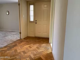 Photo #6: 6380608 Listing 