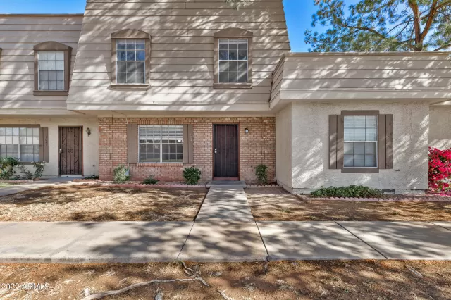 MLS: 6380679 Condo For Sale